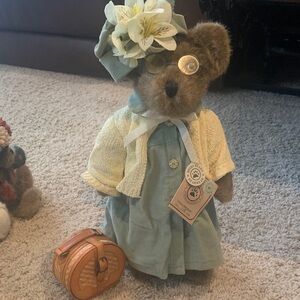 Boyds Bears Stuffed Animal in Green and Yellow Outfit